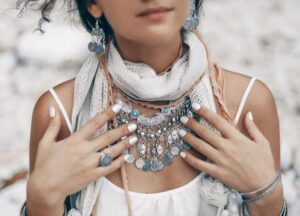 Read more about the article Modern Jewelry Collection For Stylish People